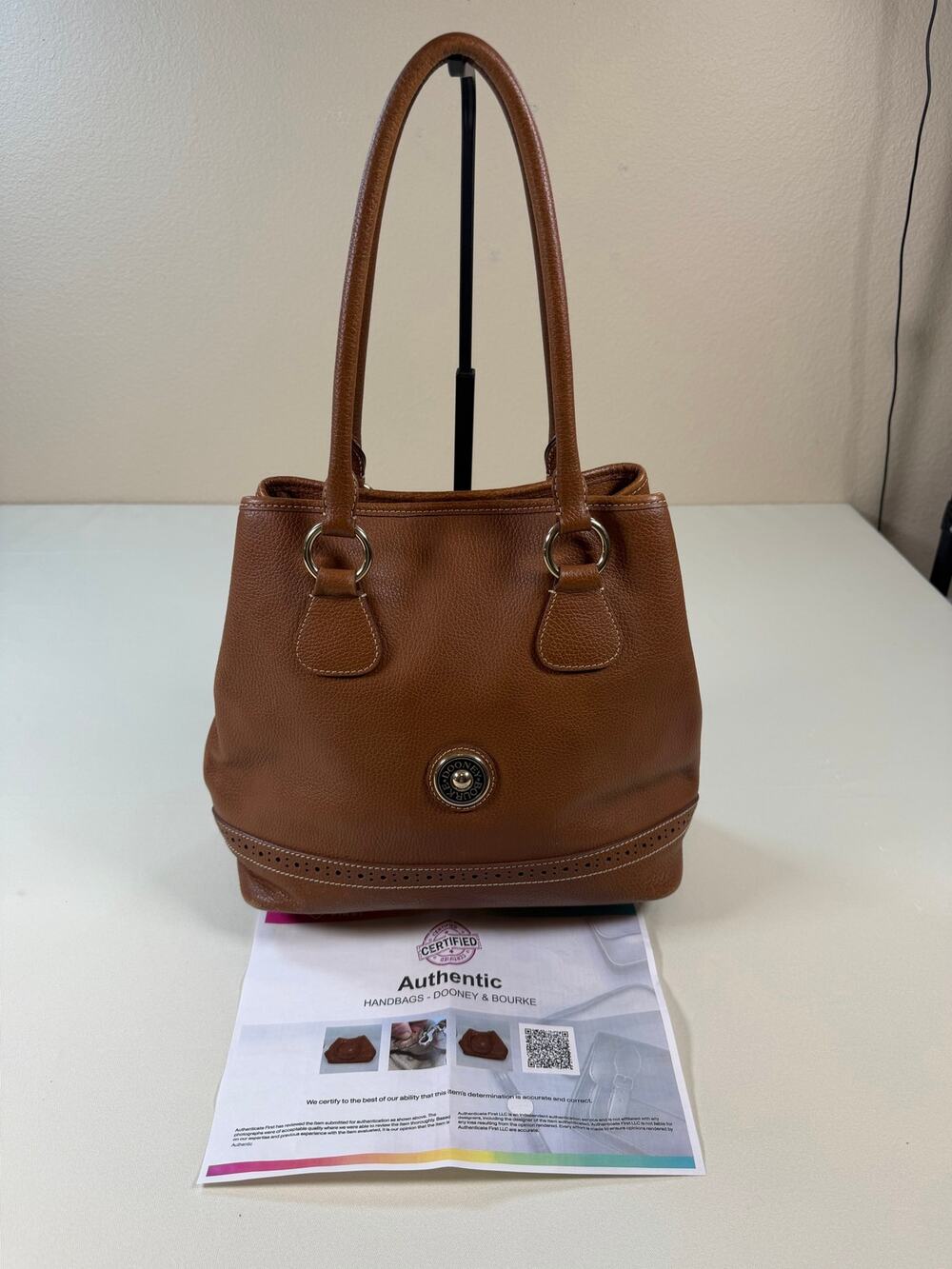 Dooney & Bourke Shoulder Bag Brown Pebbled Leather Excellent Vintage Condition